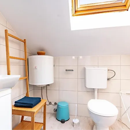 Gorgeous In Holiday home *