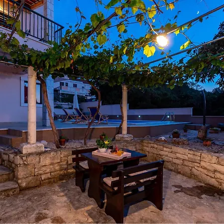 Gorgeous In Holiday home